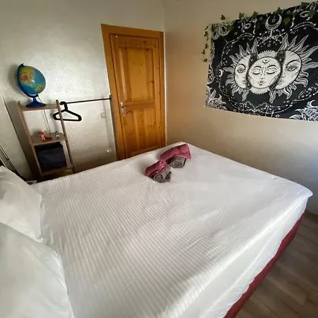 Flat In Cihangir